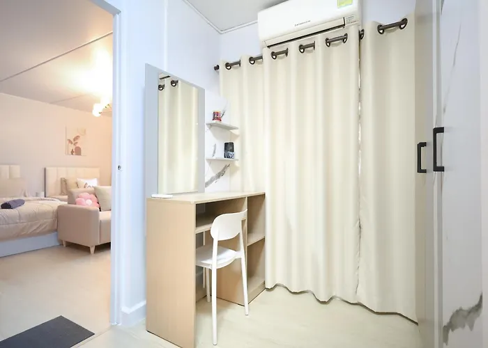 Cozy 2br Near Impact Arena, Ltat- Wifi Washer Near Dmk At C2 Apartment *